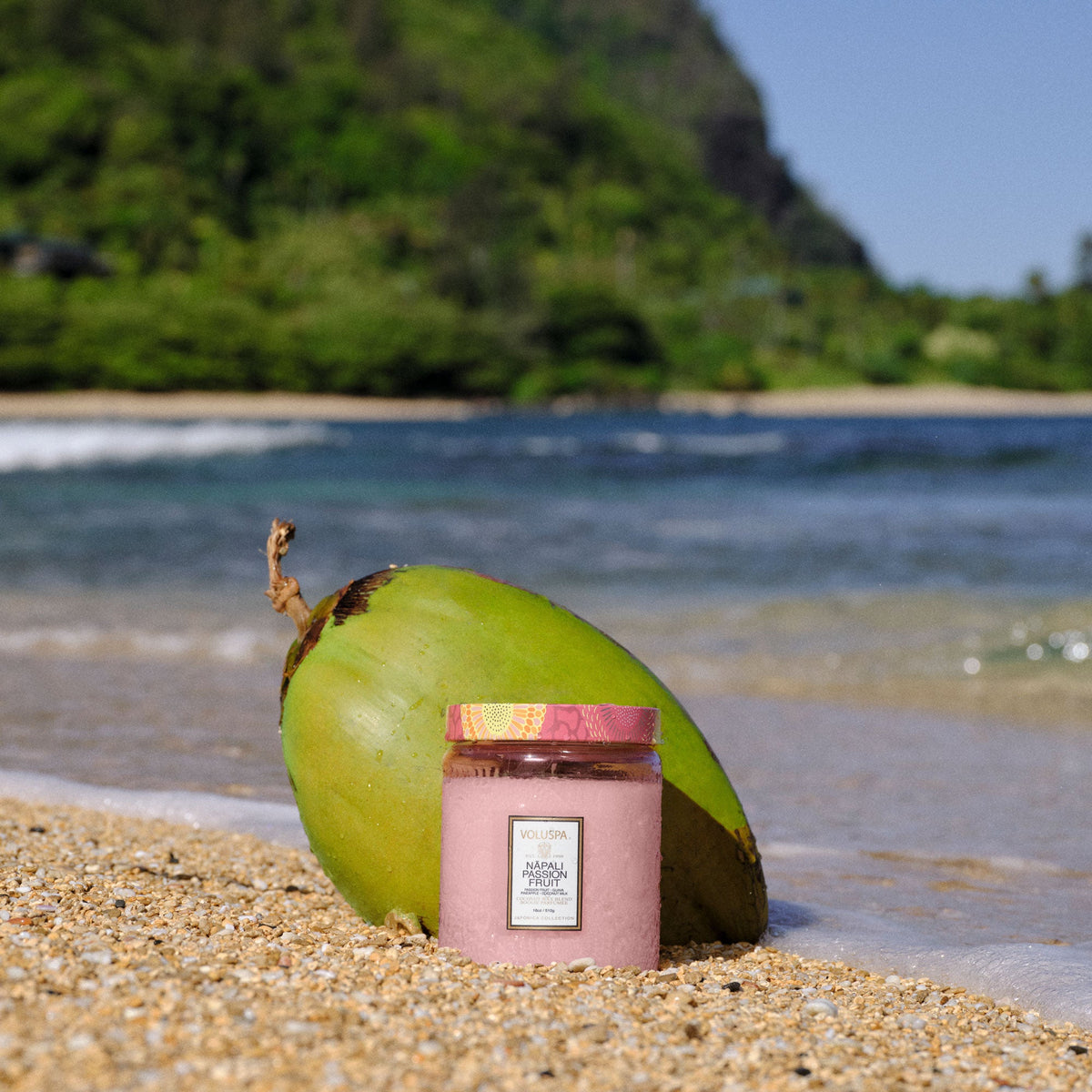 Nāpali Passion Fruit - Large Jar Candle